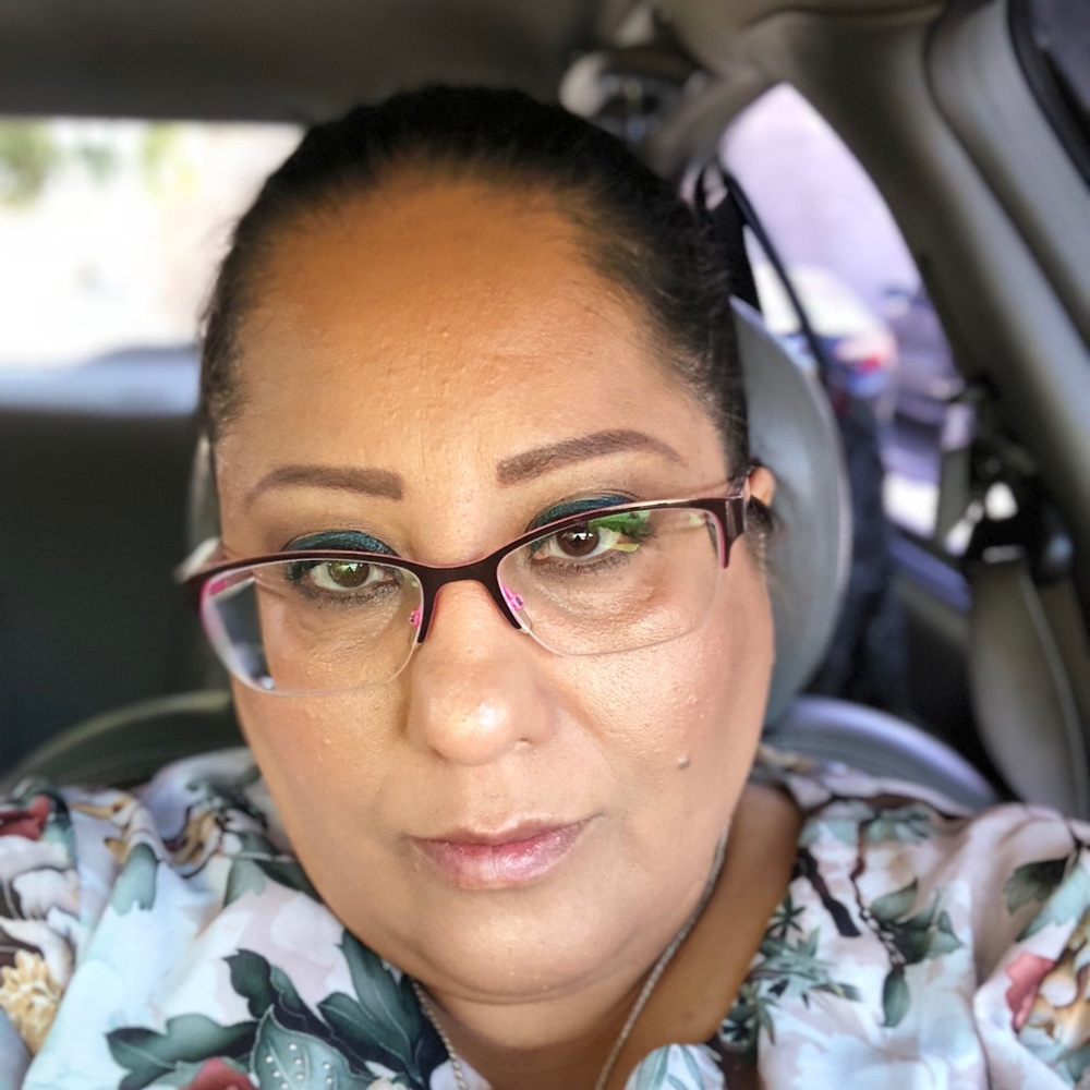 Meet your Posher, Andrea